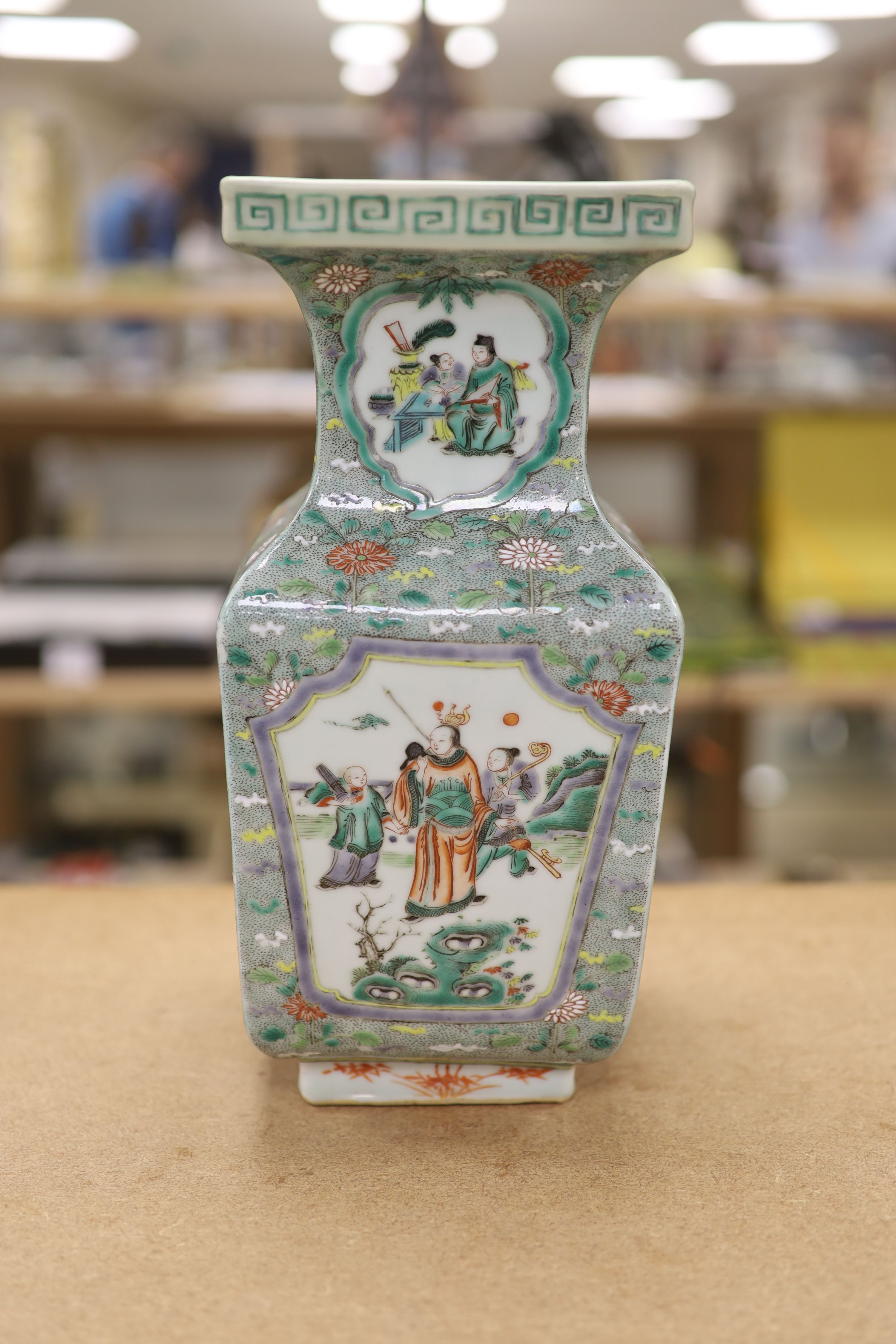 A Chinese famille verte square baluster vase, 19th century, height 32cm, restored neck